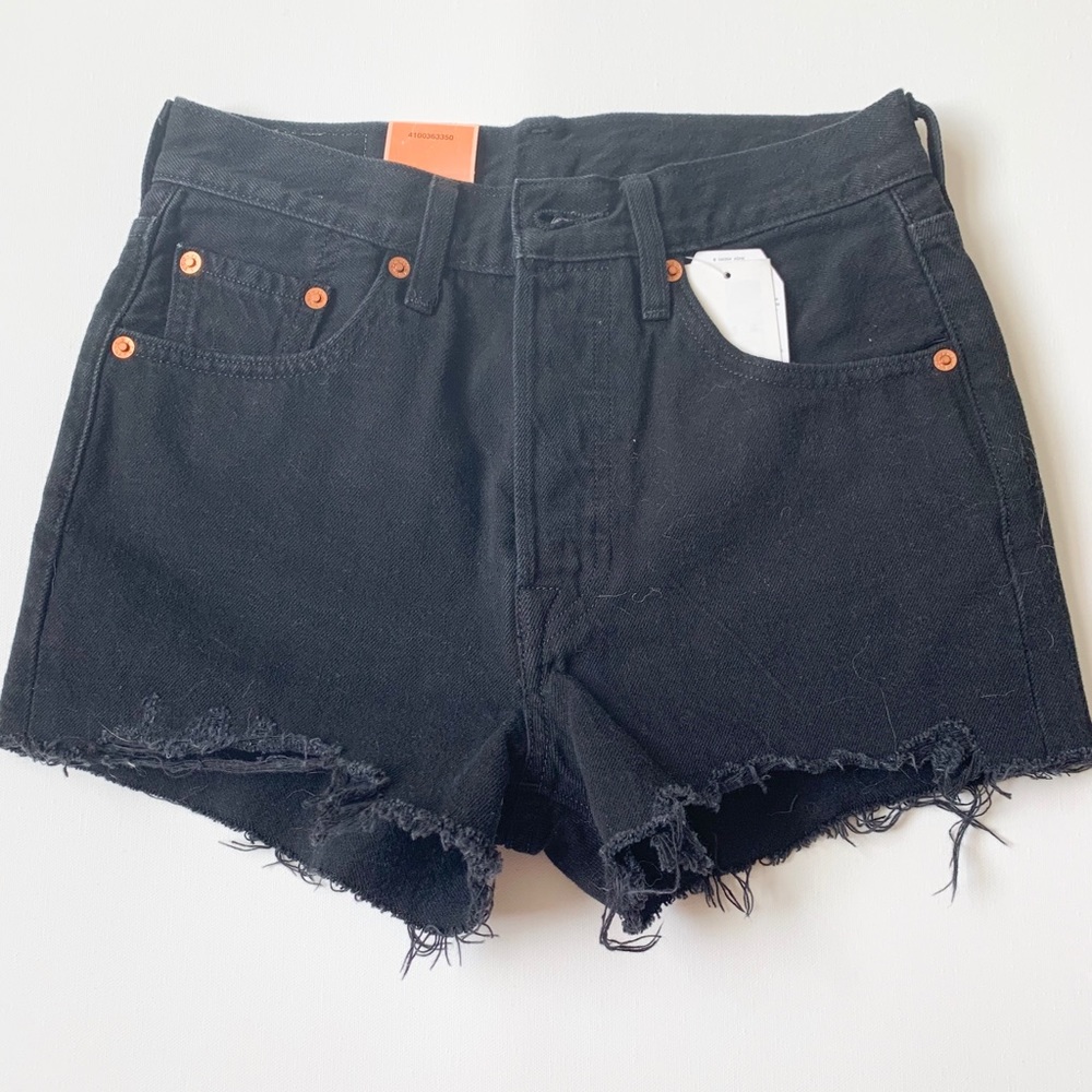 Levi’s shorts